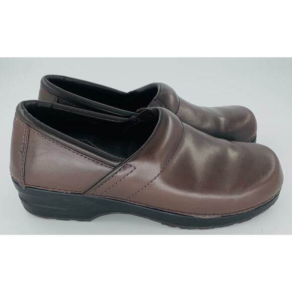 LL Bean Shoes Womens 8.5M  Brown Clogs Classic Klogs Heel Slip On Rubber Sole - Picture 9 of 9